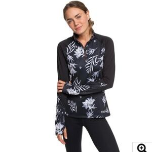 Roxy Lead By The Slopes Technical Half-Zip Mock Neck Long Sleeve Top